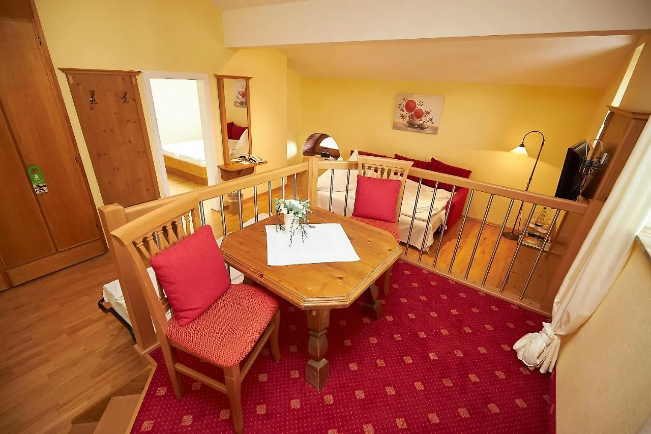Gasthof-Hotel Zur Post Samerberg Hotel