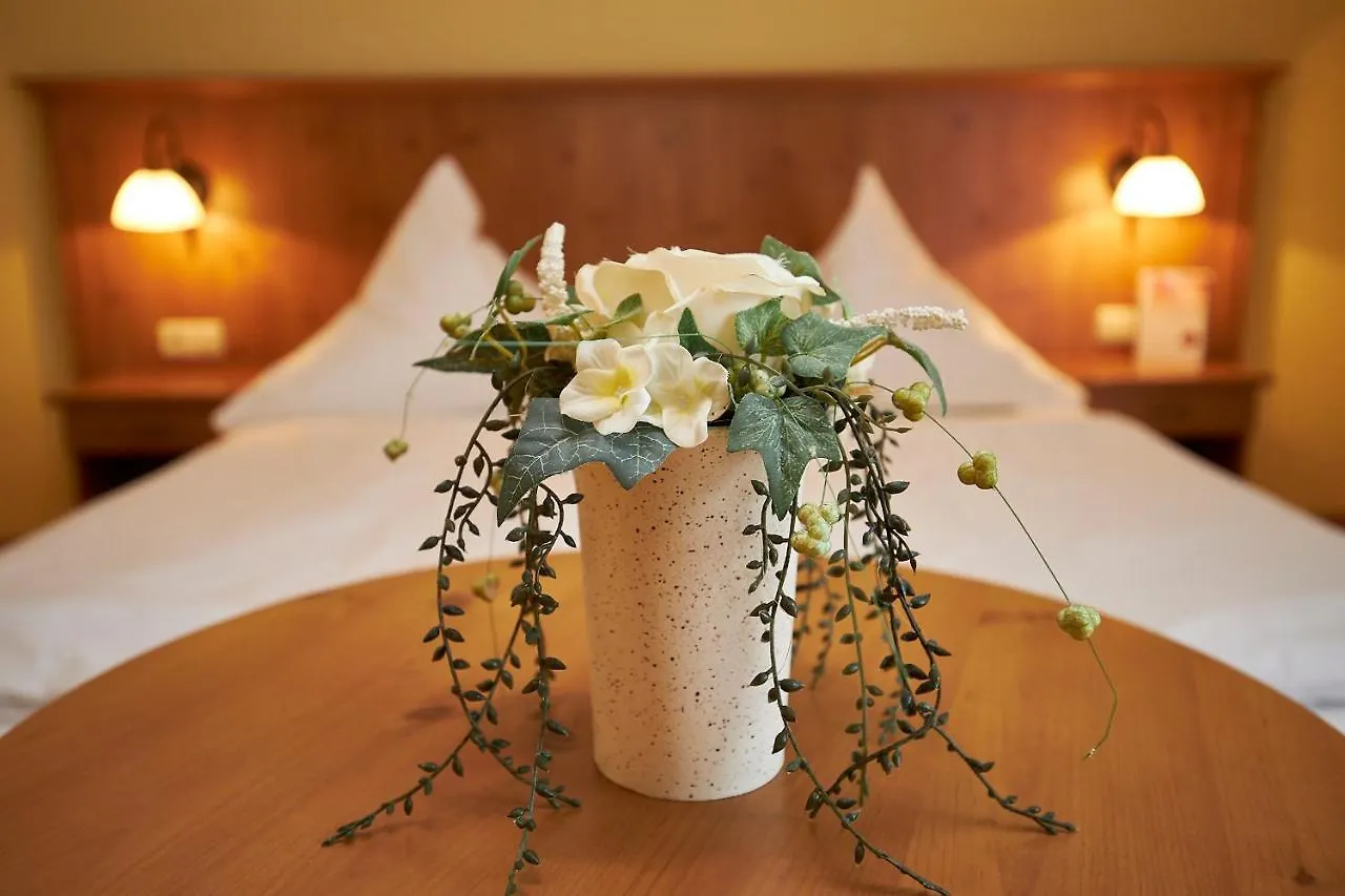 Gasthof-Hotel Zur Post Samerberg